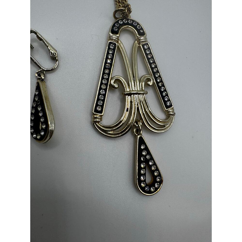 Coventry vtg Art Deco Style Gold-Tone Necklace with Enamel Rhinestone Pendant - Picture 5 of 5